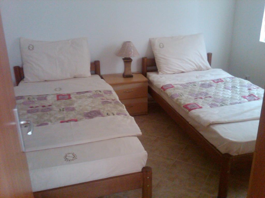 Villa Daniela Apartments Nov Dojran Bagian luar foto